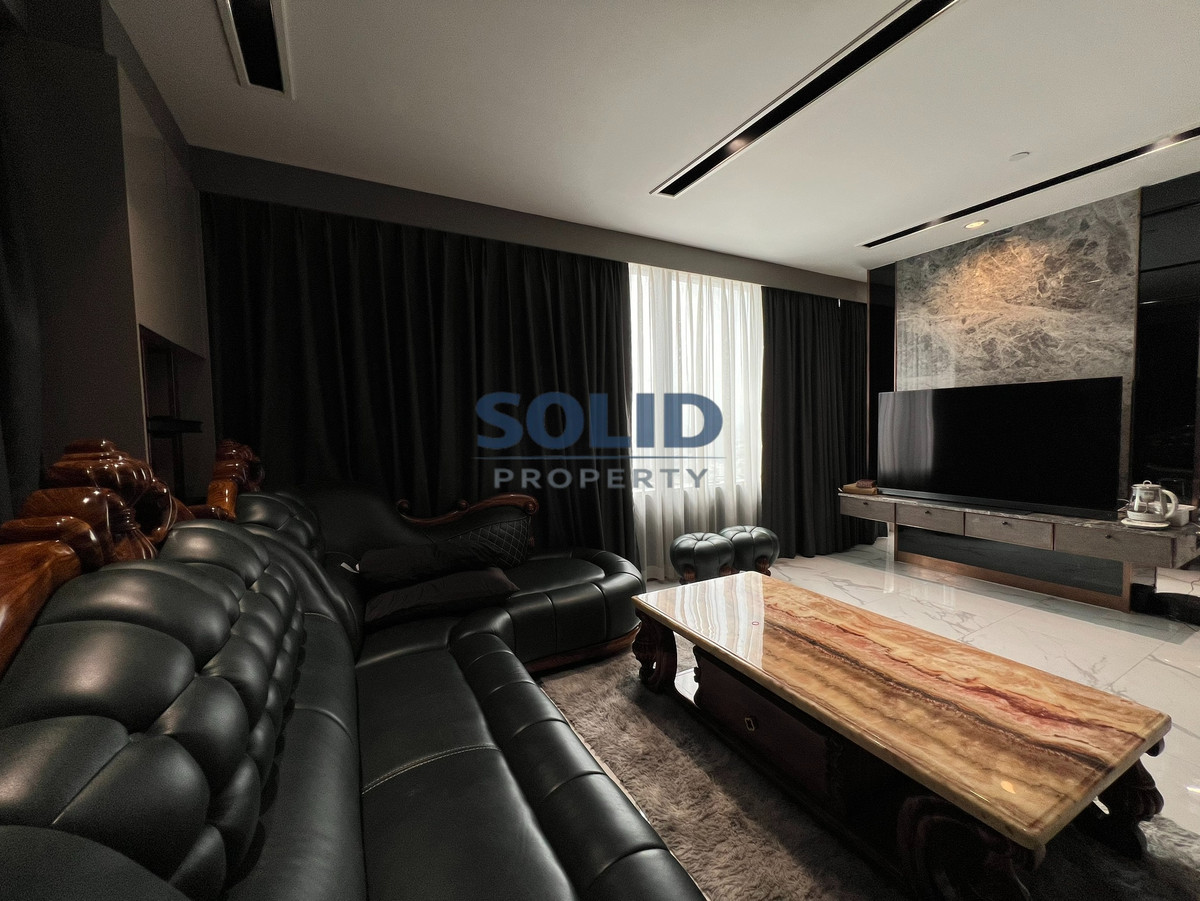 💎 Luxury Penthouse! M Silom [360 degree view | Pets allowed 🐾 | Heart of CBD Silom-Sathorn] 💎