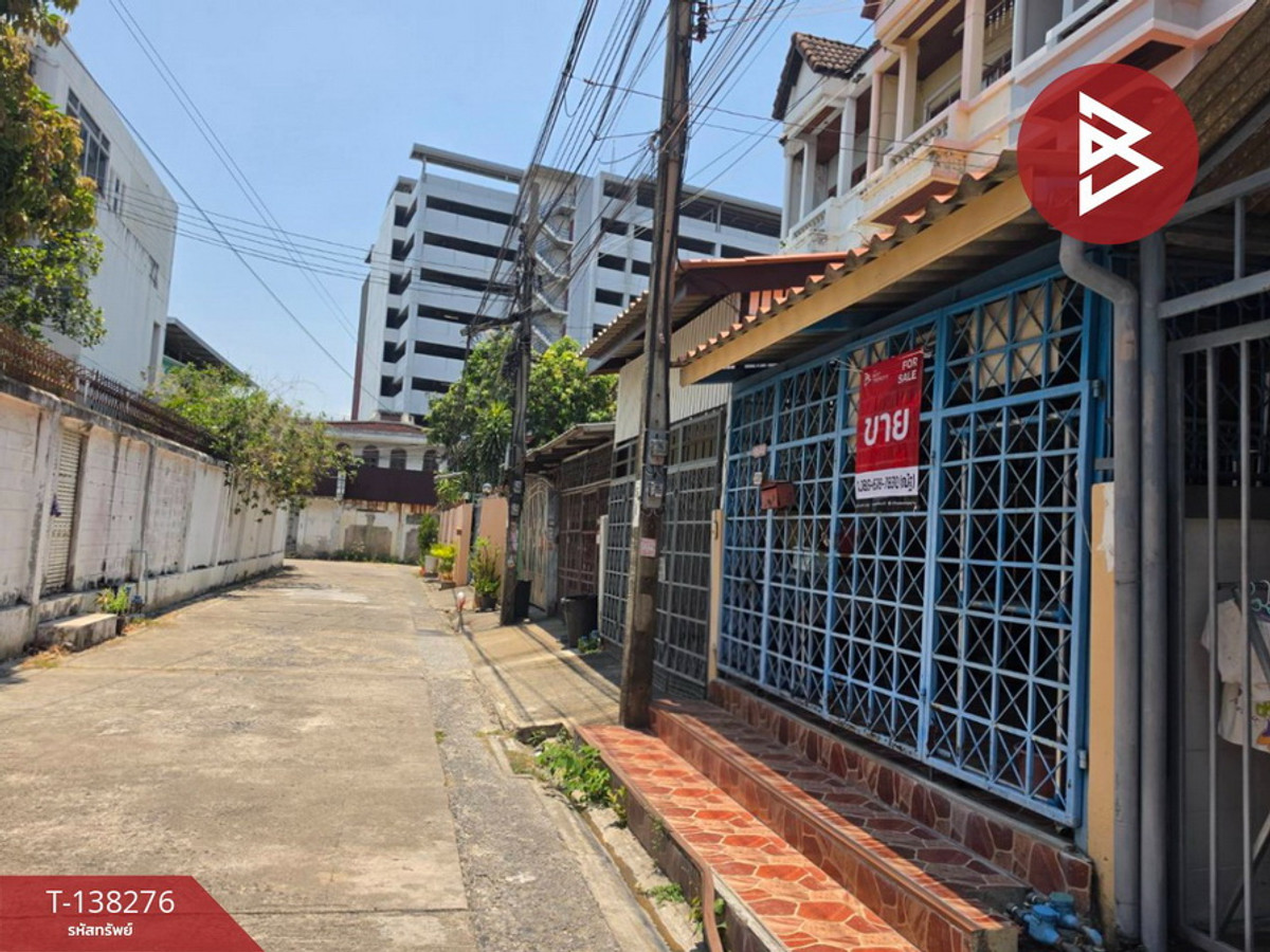 ขายทาวน์เฮ้าส์ 3 ชั้น เนื้อที่ 20.6 ตร.วา ซอยเพชรเกษม 78 กรุงเทพฯ – รูปที่ 2