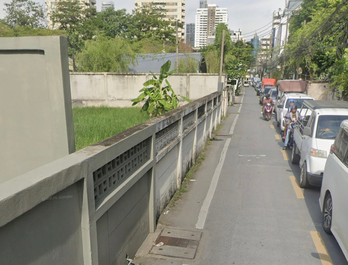 ขายที่ดินแถมบ้าน ซอยพร้อมมิตร 336 ตร.วา สุขุมวิท 39  BTS พร้อมพงษ์  650 เมตร – รูปที่ 4