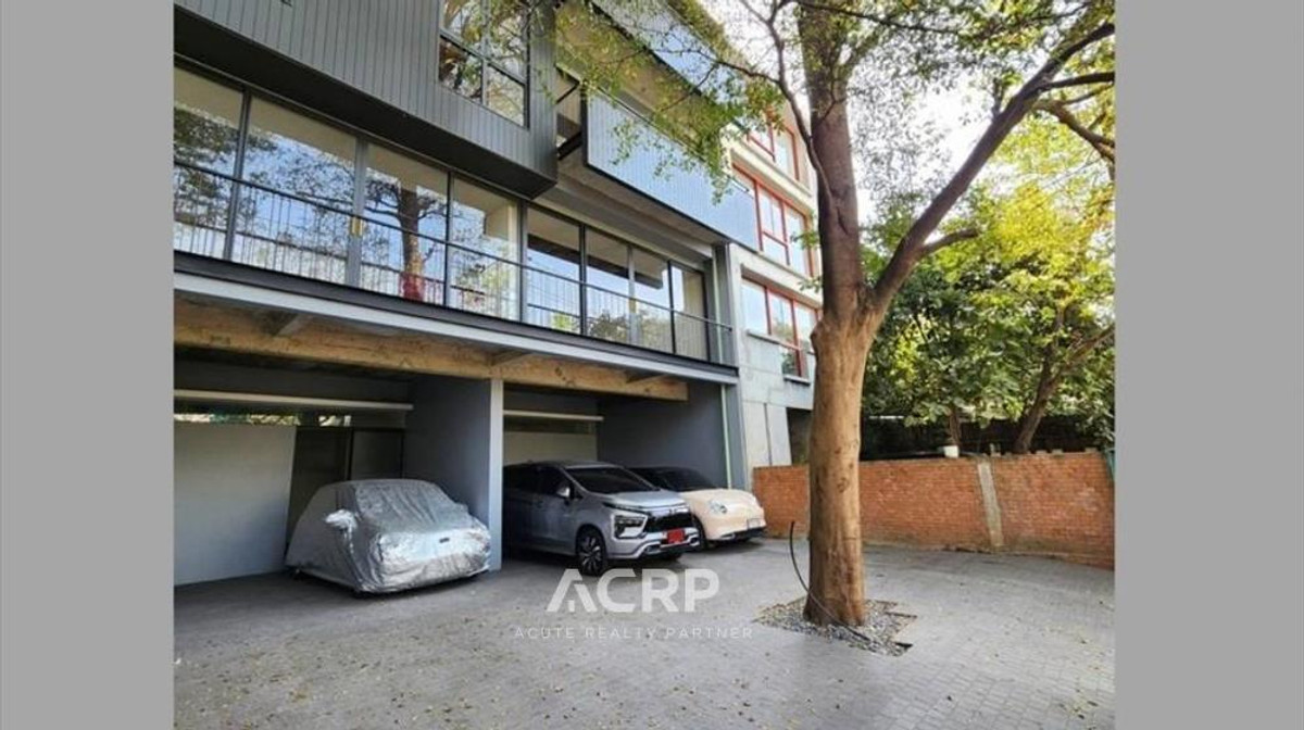 Home Office for Rent at Ratchadaphisek 32 – Ladprao 35. Ideal for office use or startup companies. Home Office for Rent at Ratchadaphisek 32 – Ladprao 35. Ideal for office use or startup companies.