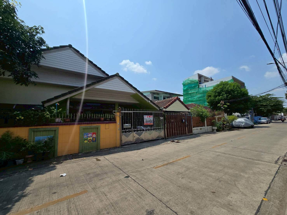 ขายบ้านเดี่ยว สุขุมวิท101 ร่มรื่นเหมาะพักอาศัย ใกล้ BTS บางจาก (N.2041) ขายบ้านเดี่ยว สุขุมวิท101 ร่มรื่นเหมาะพักอาศัย ใกล้ BTS บางจาก (N.2041)