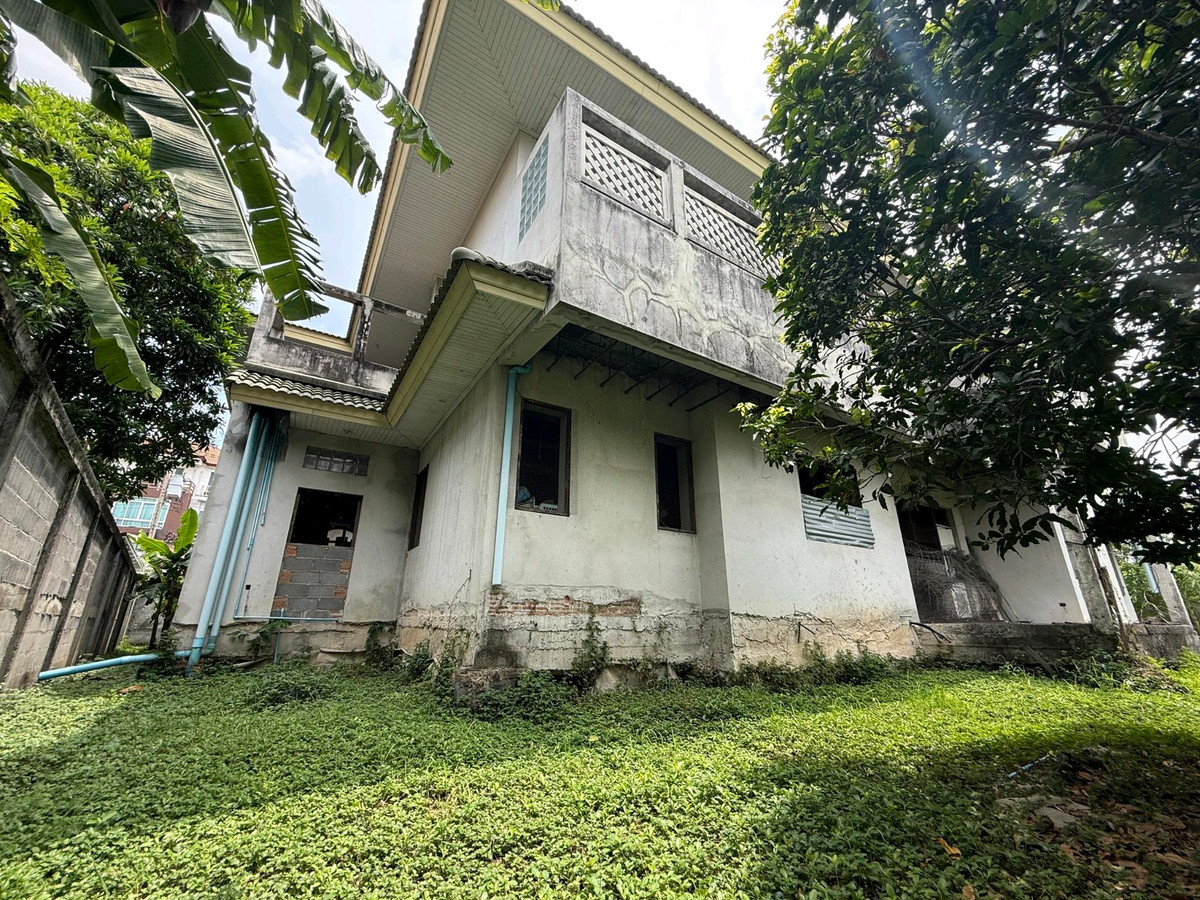 Land in the Ramintra 5 area near Central Ramintra. Near the pink and green lines of the train station. – รูปที่ 3