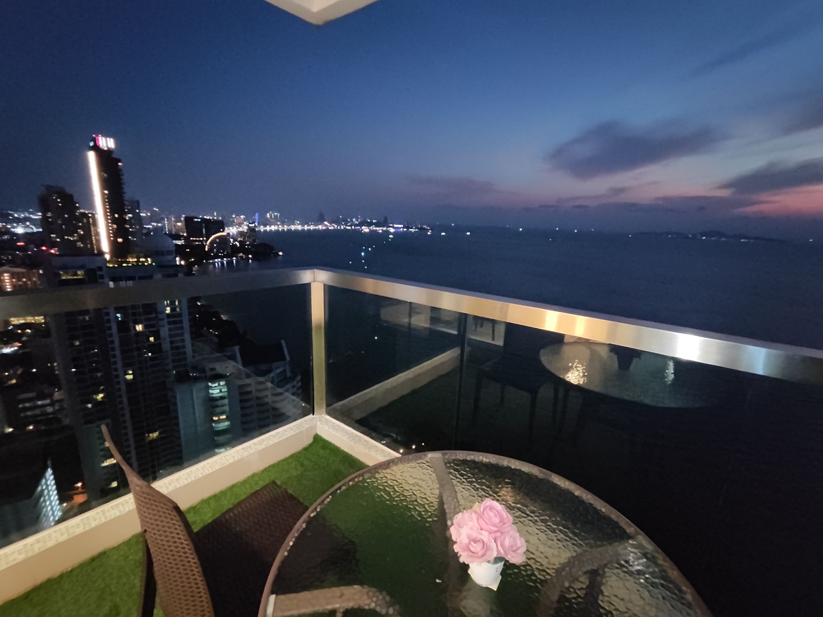 For Sale Condo the Palm wongamat beach Front 2bed Direct sea view (S03-1013S) 