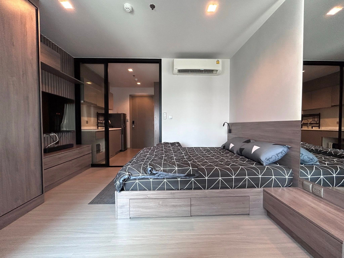 For Rent : Life Asoke-Rama 9  1ห้องนอน 1ห้องน้ำ ห้องสวย เฟอร์นิเจอร์ครบ พร้อมเข้าอยู่