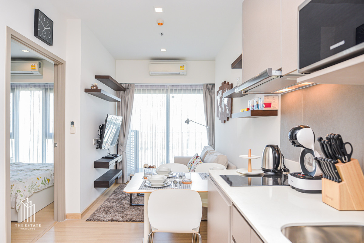 For sale: Whizdom Connect, high floor, Bangkok city view, beautifully decorated with furniture and appliances @ 3.88 MB For sale: Whizdom Connect, high floor, Bangkok city view, beautifully decorated with furniture and appliances @ 3.88 MB