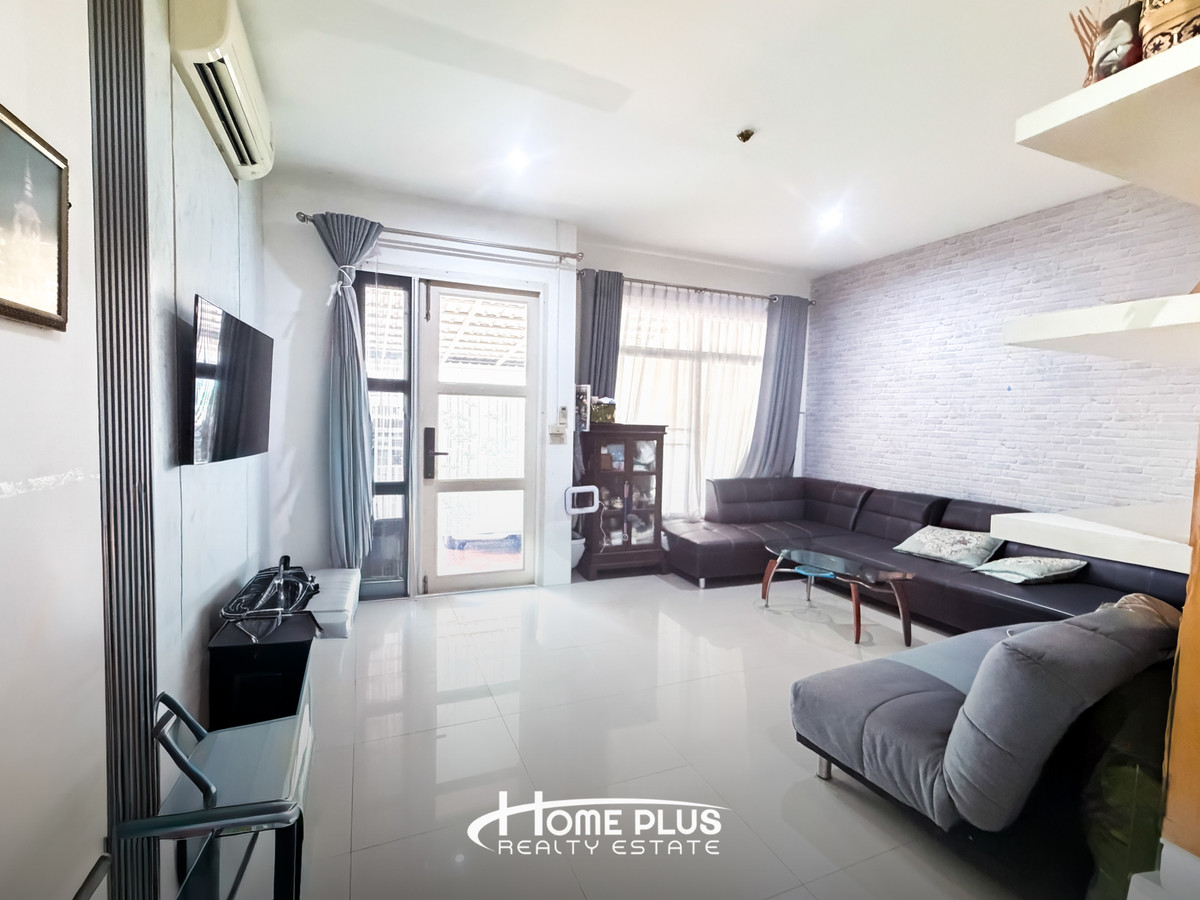 ทาวน์โฮม 3 ชั้น หลังริม โครงการวิสต้า ปาร์ค วิภาวดี Vista Park Viphavadi – รูปที่ 2