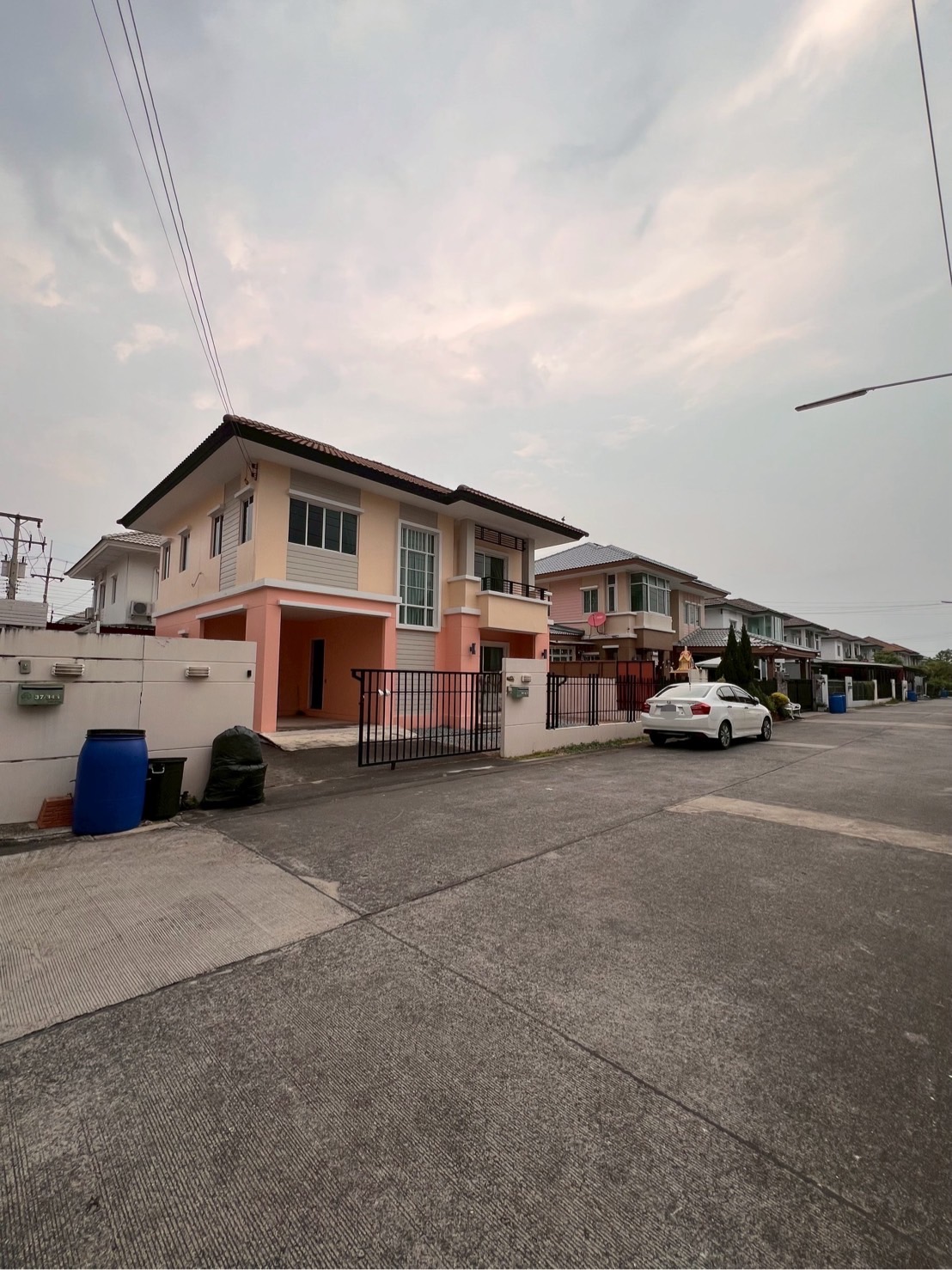 For sale/rent 2-story detached house, Pruksa Village Village 35, The Season Rangsit-Khlong 3, good location, convenient travel, near Suankularb Rangsit School. – รูปที่ 3