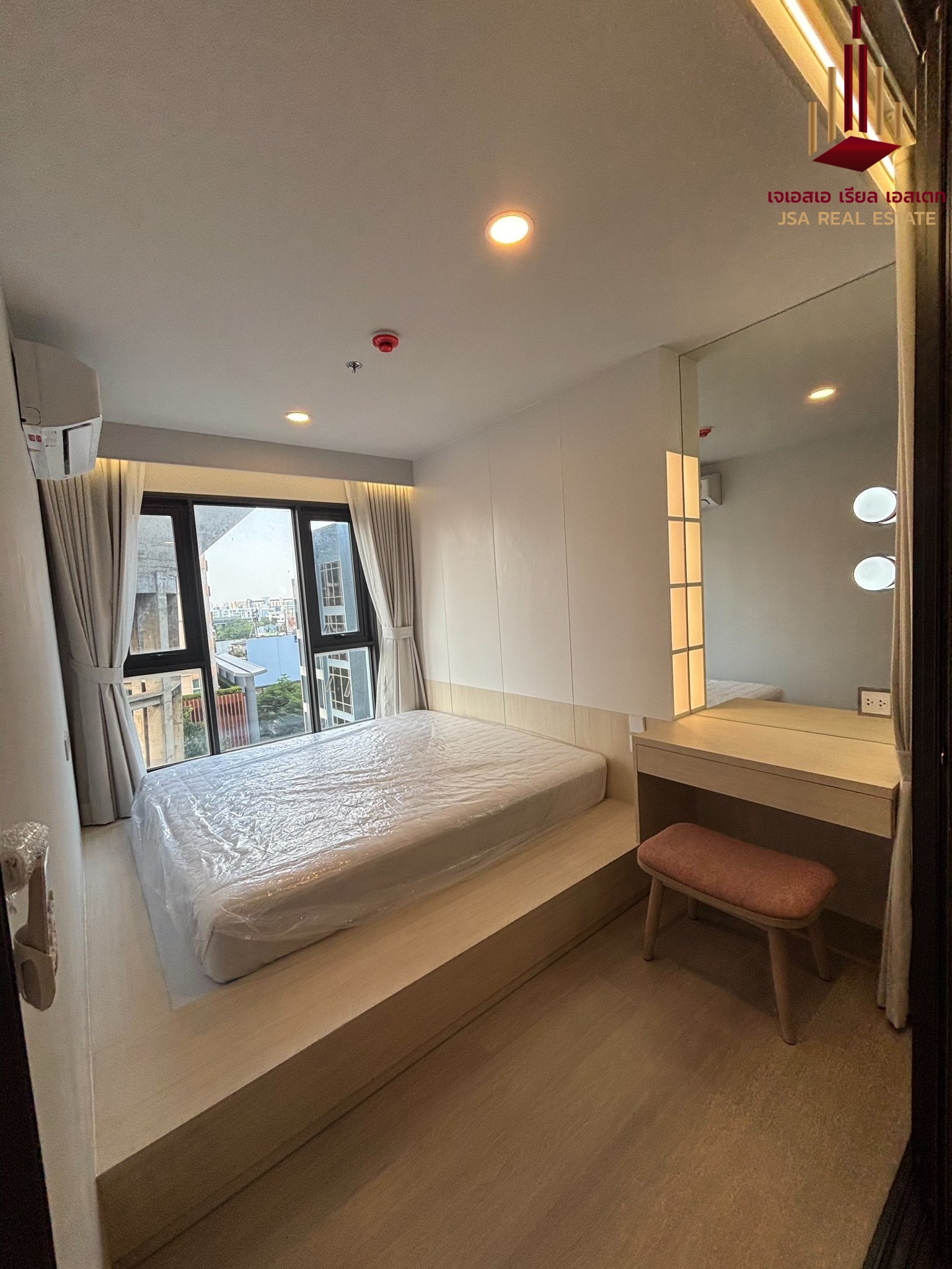 ✨ For Rent: Aspire Onnut Station Condo ✨ 💰 Only 18,000 THB/month