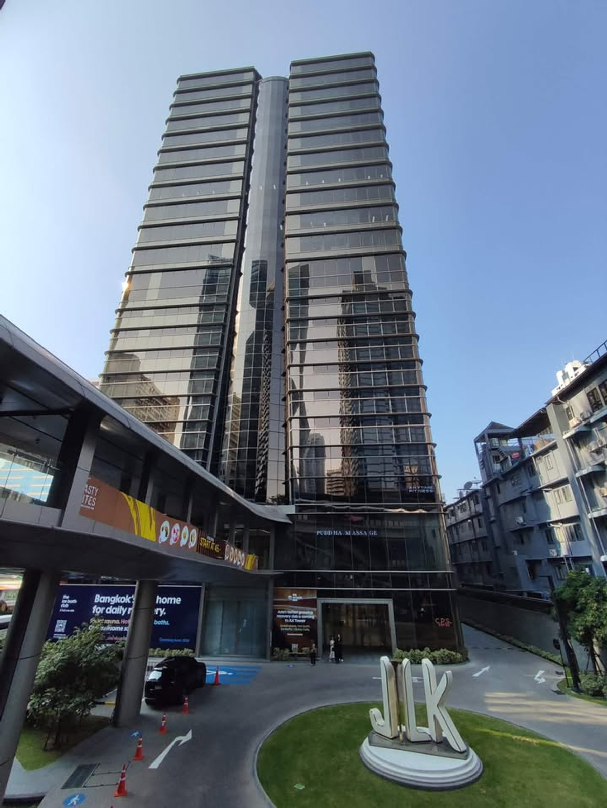 Office office for rent Decorated and ready to move in, Sukhumvit Nana (Office For Rent), JLK Tower Building (JLK Tower Office Building), office space size 116 square meters, near BTS Nana, Watthana, Sukhumvit, Asoke, Ploenchit Office office for rent Decorated and ready to move in, Sukhumvit Nana (Office For Rent), JLK Tower Building (JLK Tower Office Building), office space size 116 square meters, near BTS Nana, Watthana, Sukhumvit, Asoke, Ploenchit
