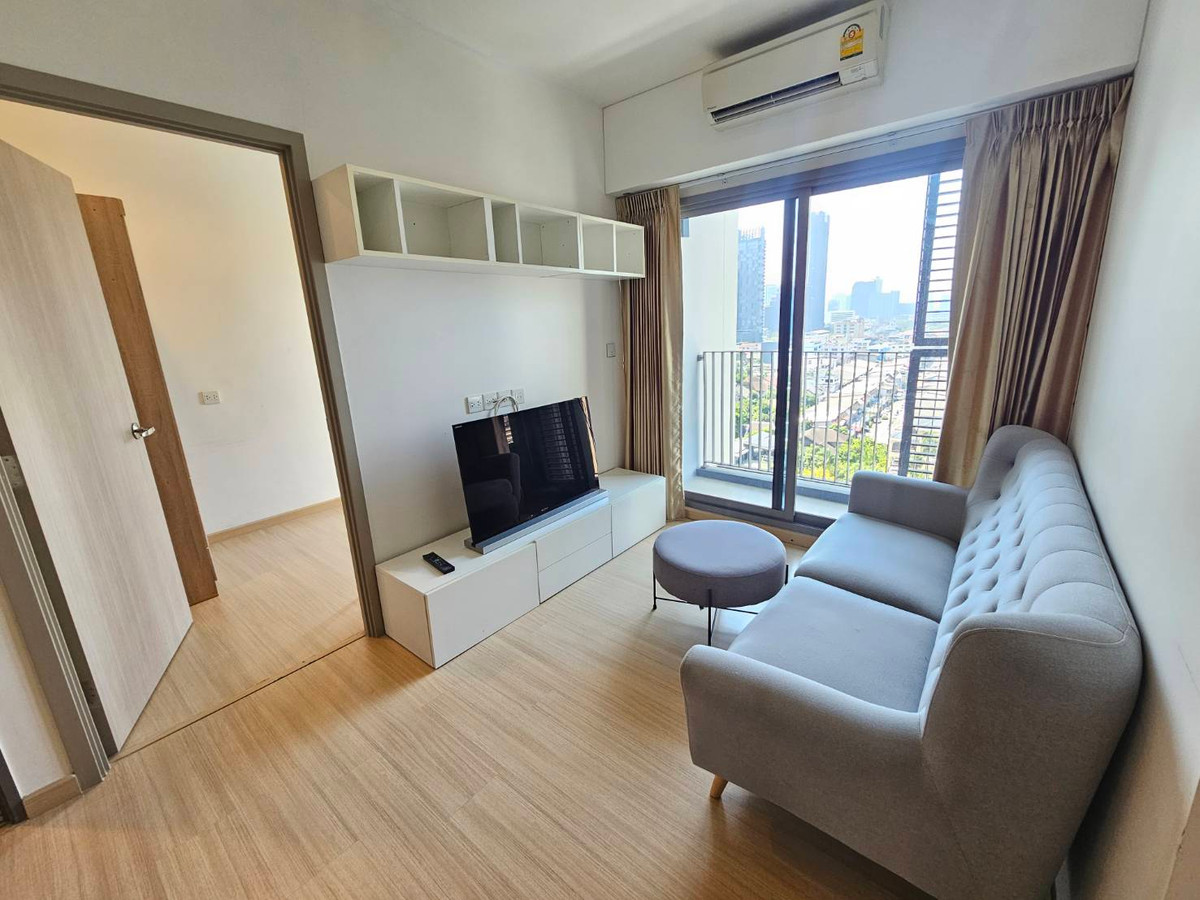For rent, 2 bedrooms, 1 bathroom, Whizdom Connect Sukhumvit. For rent, 2 bedrooms, 1 bathroom, Whizdom Connect Sukhumvit.