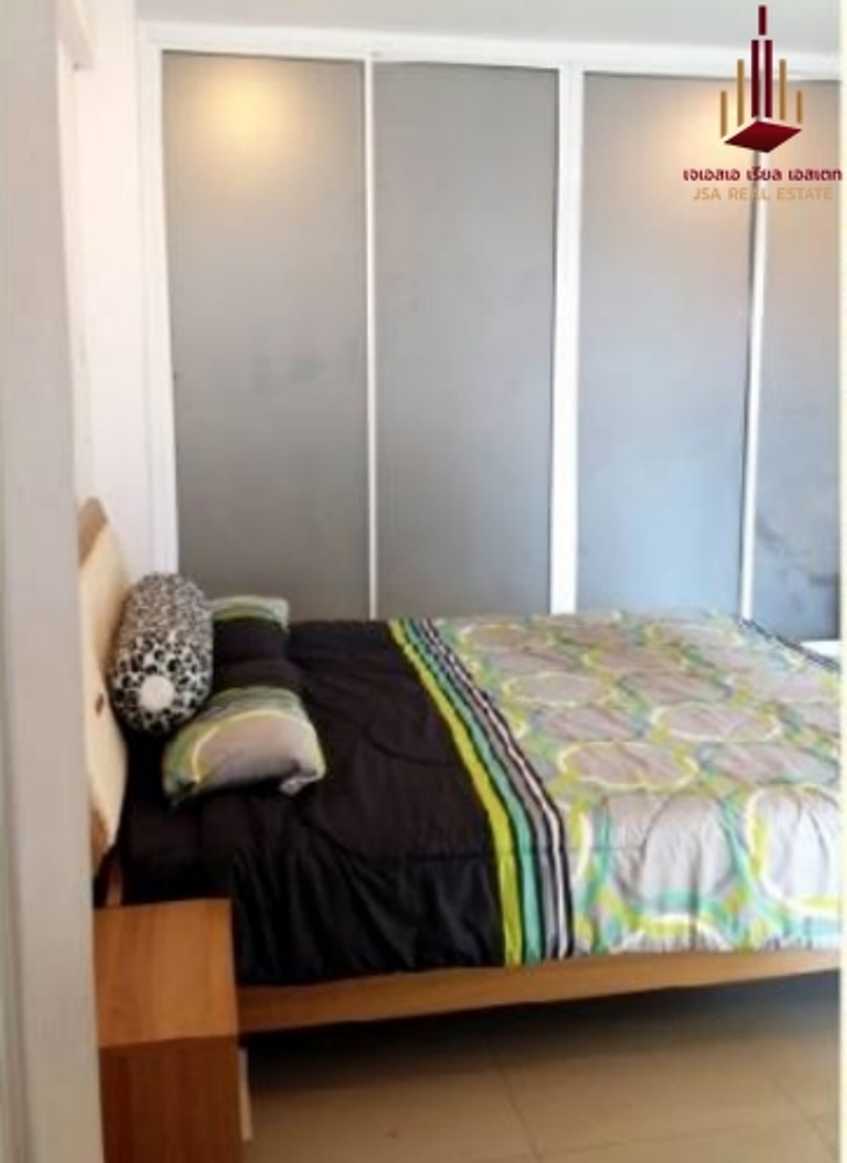 ✨ For Sale: Aree Place Phahonyothin Condo ✨ 💰 Only 3,850,000 THB ✨ For Sale: Aree Place Phahonyothin Condo ✨ 💰 Only 3,850,000 THB