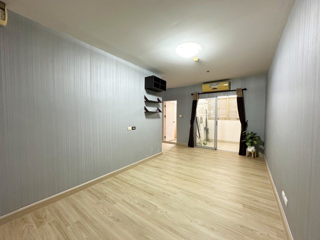 Great value on Sukhumvit location. Condo ready to move in No need to renovate and move in immediately. Great value on Sukhumvit location. Condo ready to move in No need to renovate and move in immediately.