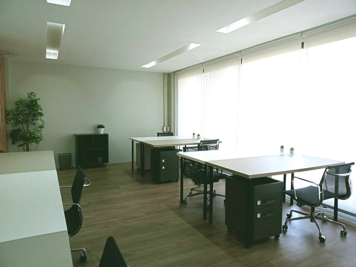 ให้เช่าออฟฟิศ Serviced Office สีลม btsช่องนนทรี รวมน้ำไฟ Wifi ทำความสะอาด จดทะเบียนบริษัทได้ – รูปที่ 3