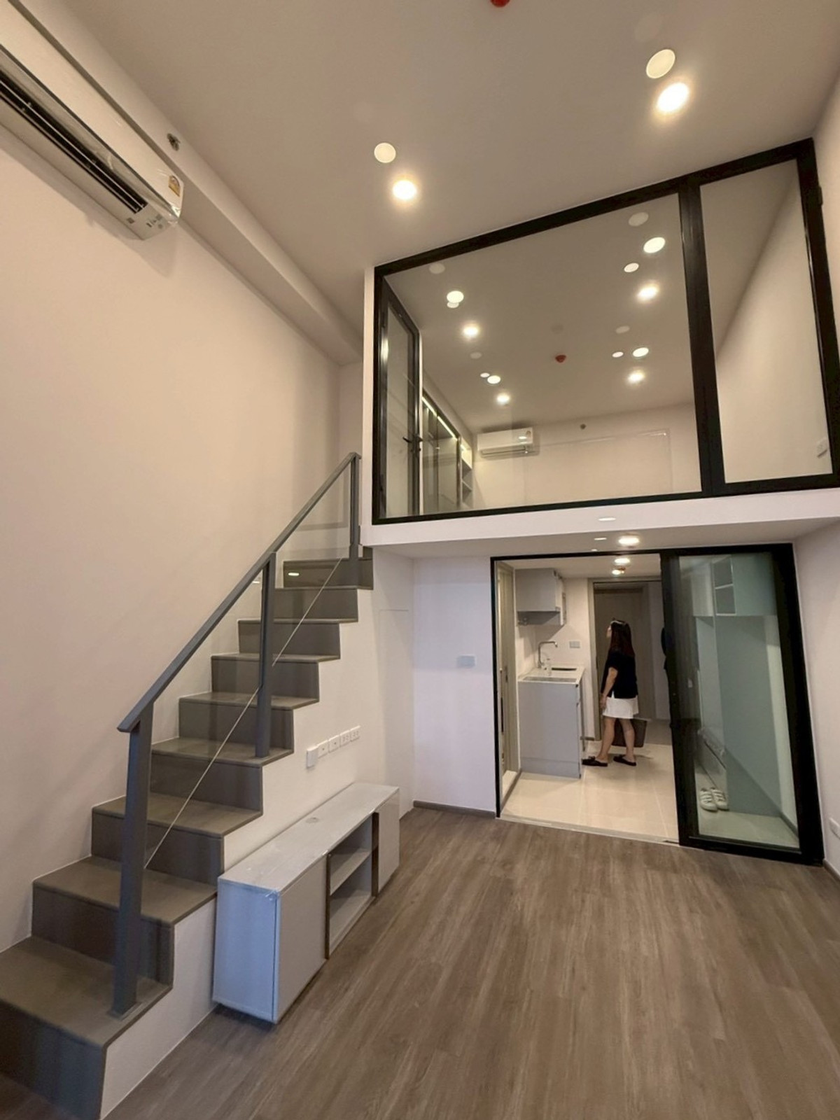 ⭐ขายคอนโดมือหนึ่ง!! ห้องมุม Duplex ขายดาวน์เท่าทุน ห้องสภาพสวย ทำเลดี เครื่องใช้ฟ้าครบครัน 🚅 ใกล้ BTS ม.เกษตรศาสตร์ เดิน 3 นาทีถึง! – รูปที่ 2