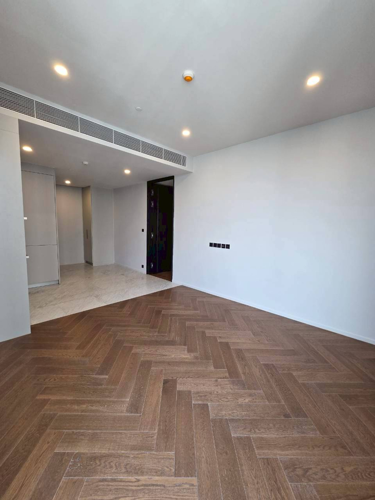 ห้องสุดท้าย โคต้าต่างชาติ One bedroom 57sqm ราคาพิเศษ 18,000,000 โทร : 088-2389494 – รูปที่ 3