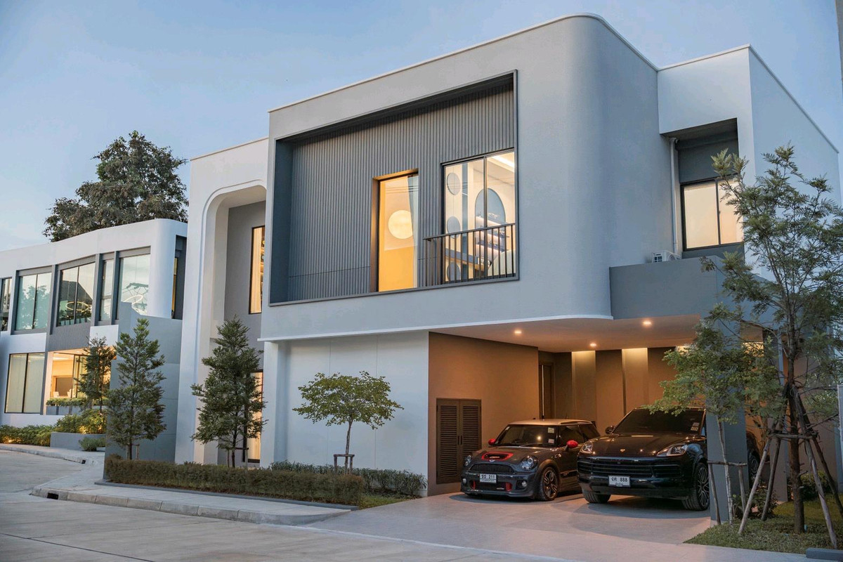 🏡 บ้านหรู + สระว่ายน้ำส่วนตัว 5 ห้องนอน
อยู่เองก็ดี ปล่อยเช่าก็คุ้ม ในงบ 12.9 ล้าน – รูปที่ 2