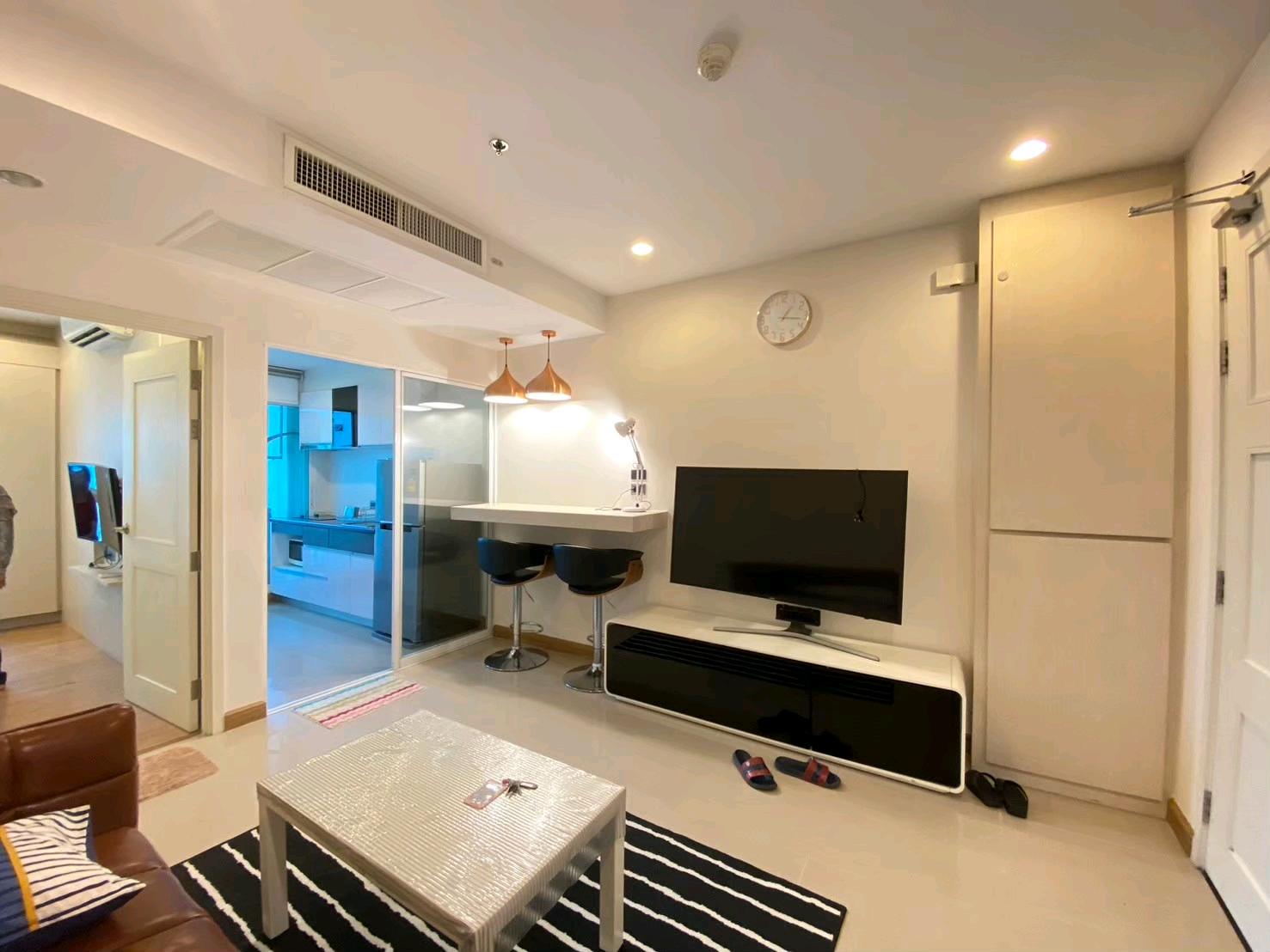 🍀🍀🍀🍀Ready to move in at the beginning of July. Beautiful room. Contact 📞098-995-6144 or Line: Lukcycondo89 🍀🍀🍀🍀Ready to move in at the beginning of July. Beautiful room. Contact 📞098-995-6144 or Line: Lukcycondo89