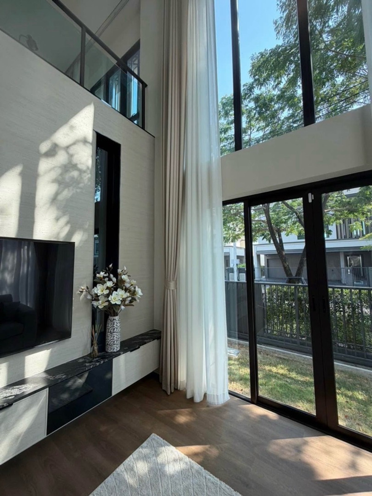 🏡 Serene Mornings at Vivaldi Bangna Km.5 | Elegant Luxury Residence for Rent – รูปที่ 3