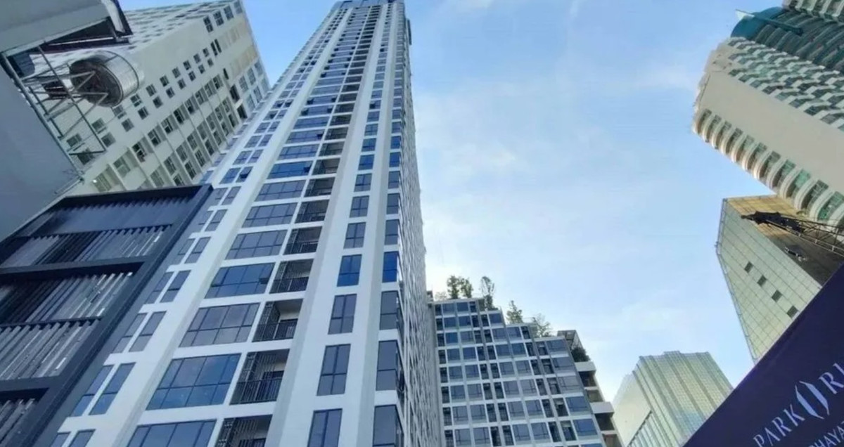 ✨ For Sale: Park Origin Phayathai Condo ✨ 💰 Only 5,500,000 THB ✨ For Sale: Park Origin Phayathai Condo ✨ 💰 Only 5,500,000 THB