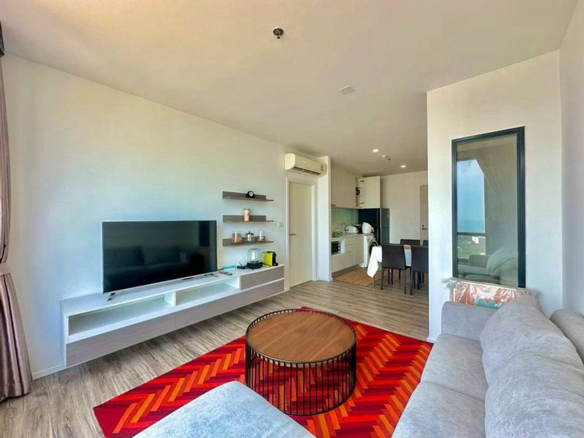 For rent: KnightsBridge The Ocean Sriracha, new room, ocean view, 20th floor.