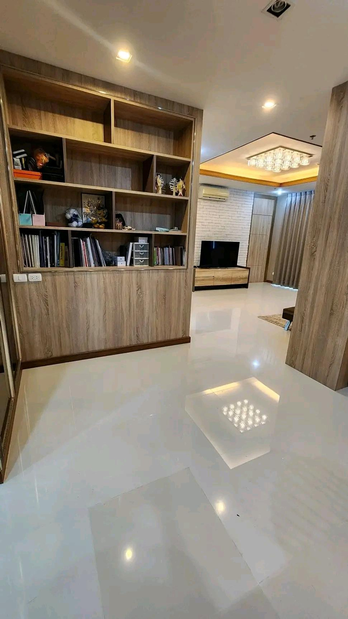 69 03 439ขายVilla Asoke Condo(วิลล่าอโศก) – รูปที่ 3