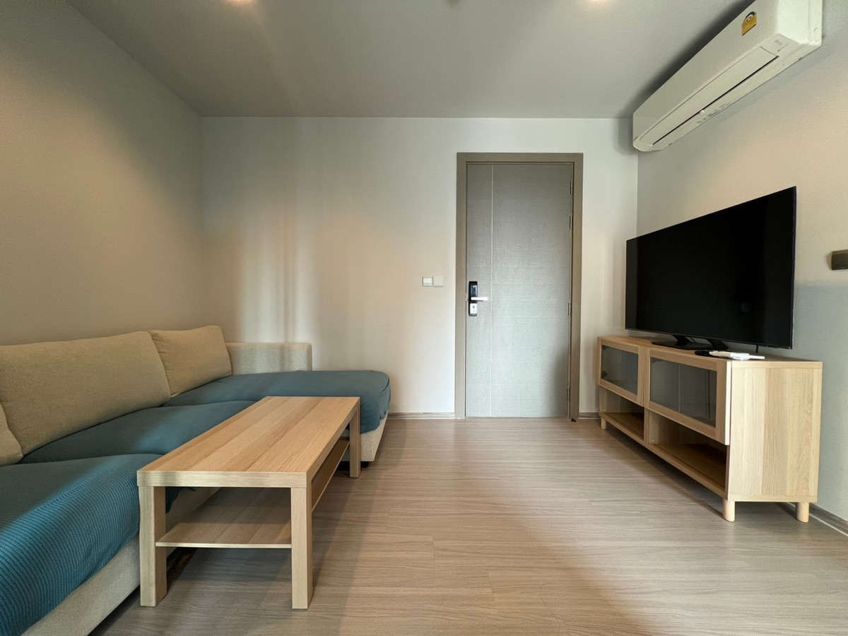  ขายด่วน ราคาพิเศษ ชั้นสูงมาก ห้องพร้อมขายไม่ติดเช่า  ---- Condo Life Asoke-Rama9 