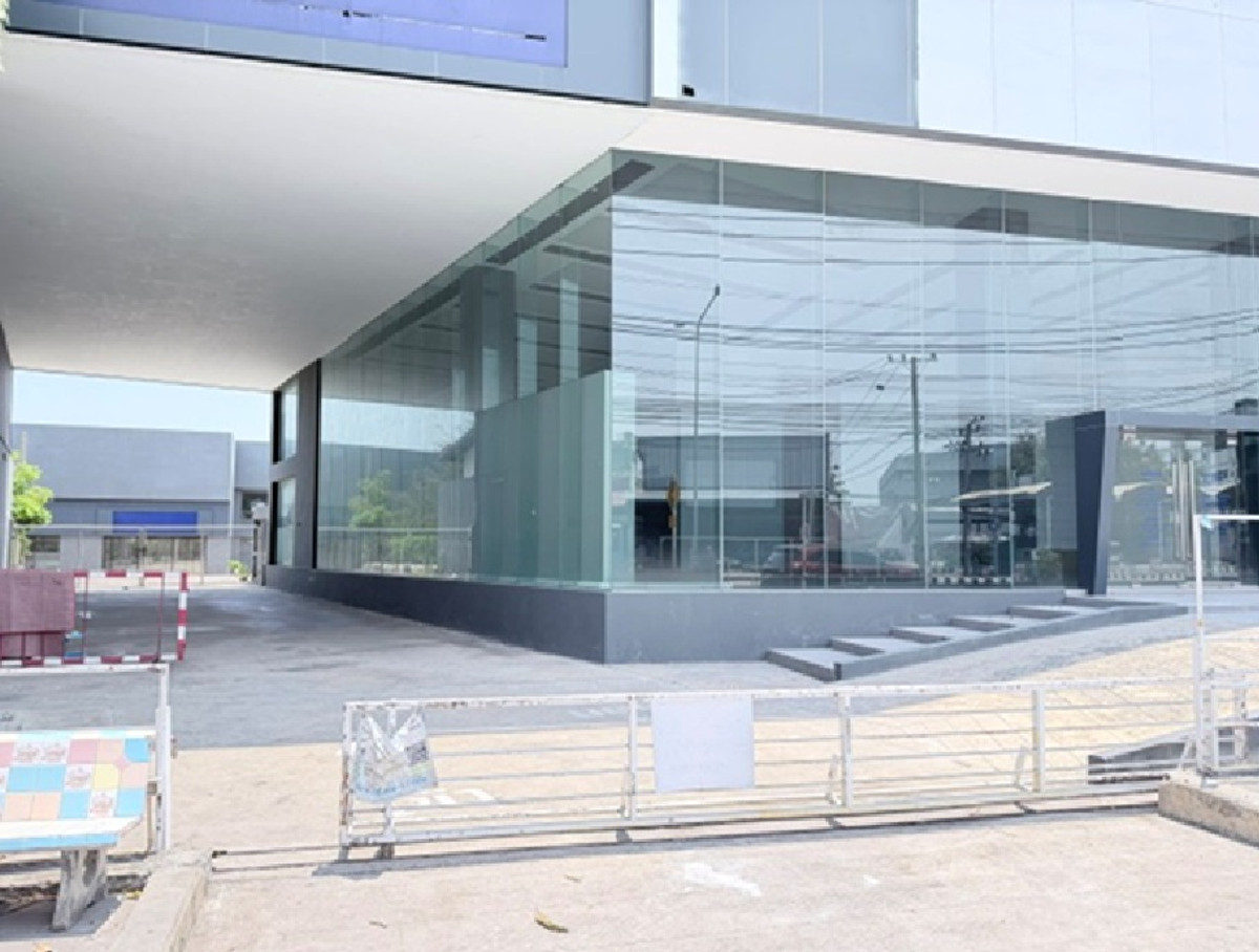 For Rent ให้เช่า โชว์รูม พร้อม Office พร้อมพื้นที่ซ่อมบำรุง ห้องพ่นสี / โชว์รูม ขนาดใหญ่ / บนที่ดิน 8 ไร่ / พื้นที่ใช้สอยรวม 9,352 ตารางเมตร / ทำเล ริมถนนสุขสวัสดิ์ (ติดถนนใหญ่) / ผังสีม่วง / เหมาะหลากหลายธุรกิจ – รูปที่ 3