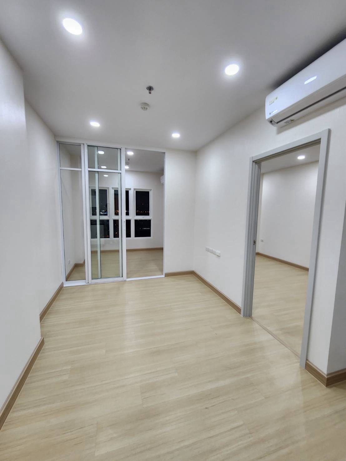 ห้องเปล่า 2 ห้องนอน ชั้น 26 ใกล้ MRT สายสีส้ม ทำเลหัวหมาก – รูปที่ 2