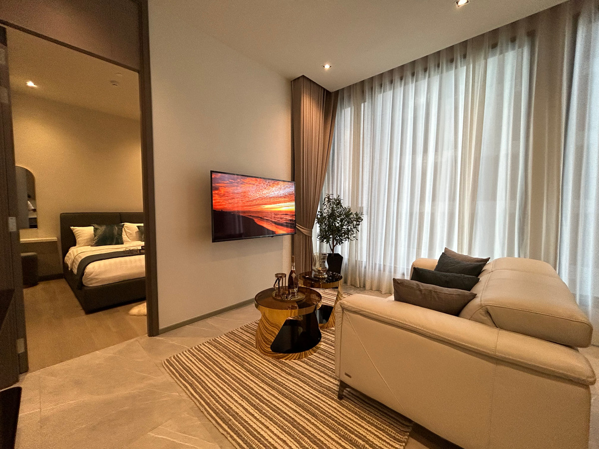 🔥 HOT DEAL only during this period! 🔥 Luxury condo Hyde Heritage Thonglor special price 🔥 HOT DEAL only during this period! 🔥 Luxury condo Hyde Heritage Thonglor special price