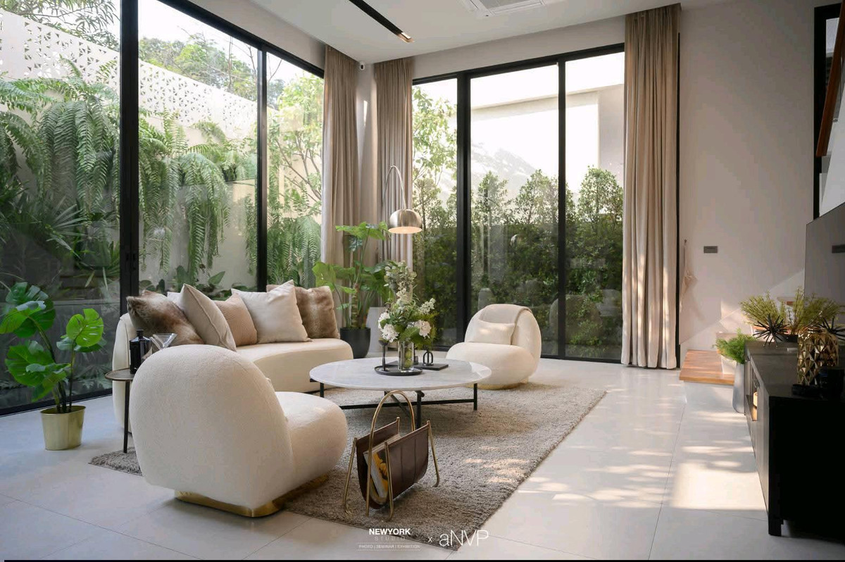 บ้านเดี่ยว 3 ชั้น ระดับ Luxury พร้อมลิฟต์ในบ้าน | พระราม 9-รามคำแหง | ขนาด 515 ตรม. | 4 ห้องนอน | 5 ห้องน้ำ  – รูปที่ 2