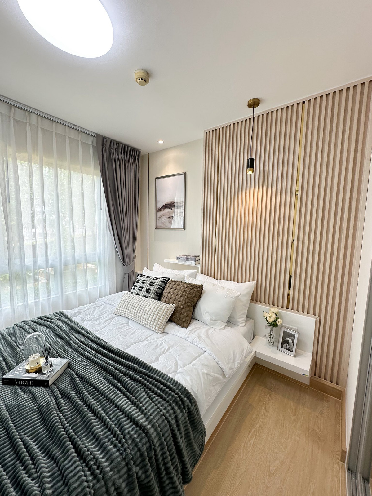 For sale, beautiful room, garden view, fully furnished, ready to move in ✅ The Trust Residence Pinklao The Trust Residence Pinklao 🌳 near MRT Bang Yi Khan, convenient travel, next to the main road.