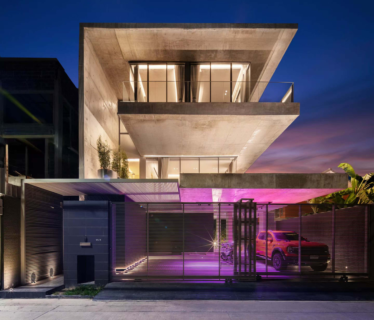 700 m² Sukhumvit 71🏡 3-storey detached villa 7 bedrooms pool villa – รูปที่ 3
