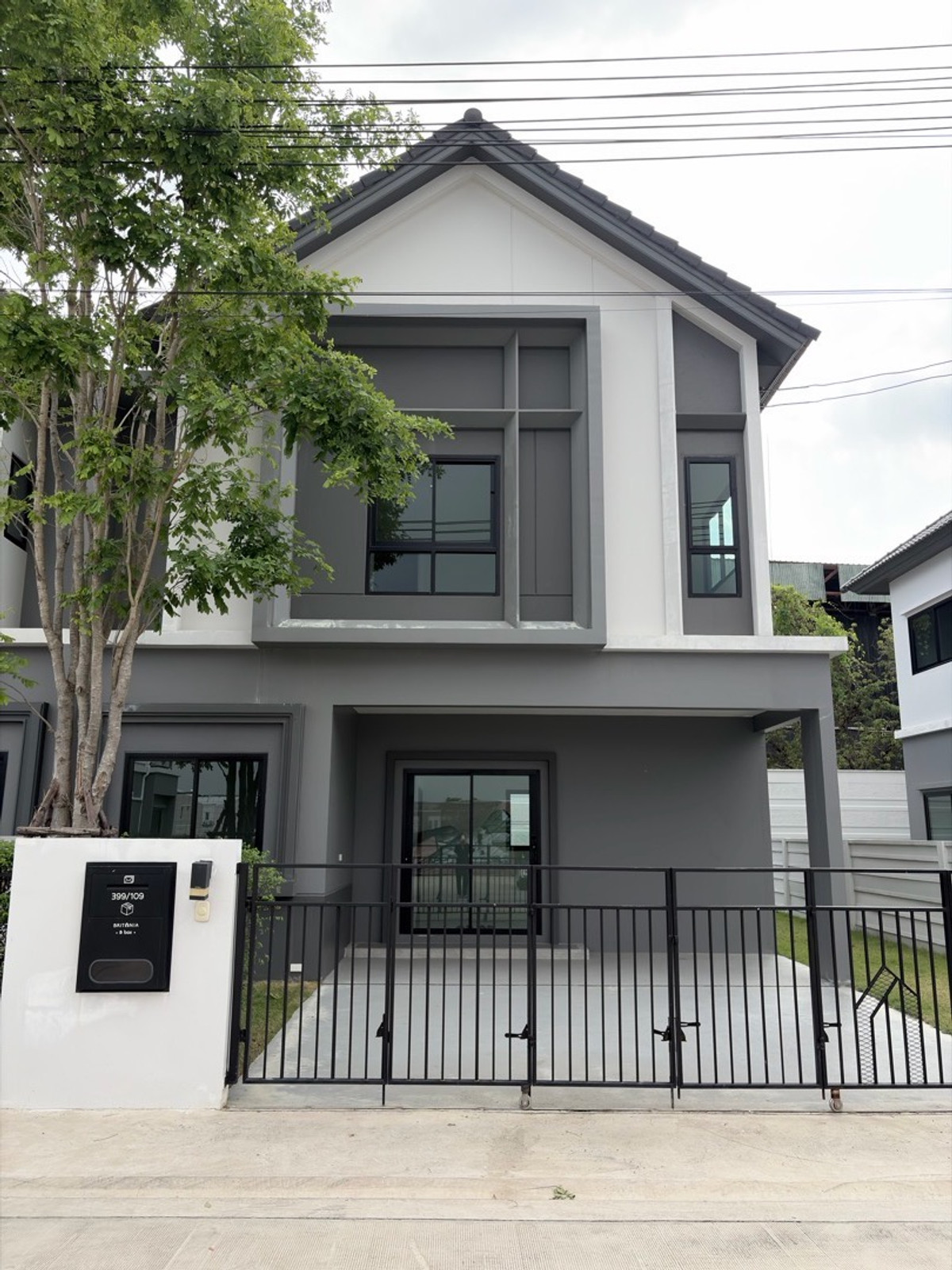 บ้านแฝดแปลง 399 / 109 บ้านแฝดแปลง 399 / 109