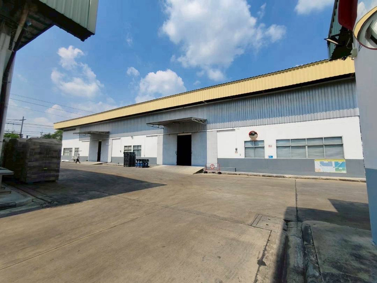 สำหรับเช่า โกดัง คลังสินค้า / โรงงาน Mini Factory โรงงานเบา @ เสรีไทย เขตบึงกุ่ม กรุงเทพมหานคร | รองรับ รถเทรลเลอร์ และรถพ่วงขนส่งสินค้า