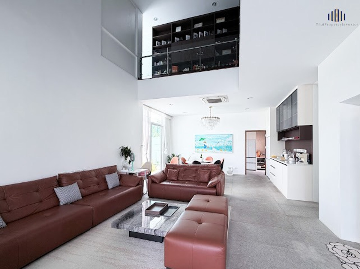 เพียง 200 เมตรจากปากซอย ! บ้านใหม่ หลังมุม 84 ตร.วา ! ปล่อยเช่าบ้านเดี่ยวหรู 3 ชั้นพร้อมลิฟต์พรีเมียม ย่านพระราม 9 ซอย 55 ! 4 นอน 5 น้ำ 4 จอด พร้อมห้องแม่บ้าน !ใกล้เดอะไนท์ , รพ.สมิตติเวช และโรงเรียนนานาชาติ ไบร์ตัน ,เวลลิงตัน ! ด่วนมาก – รูปที่ 2