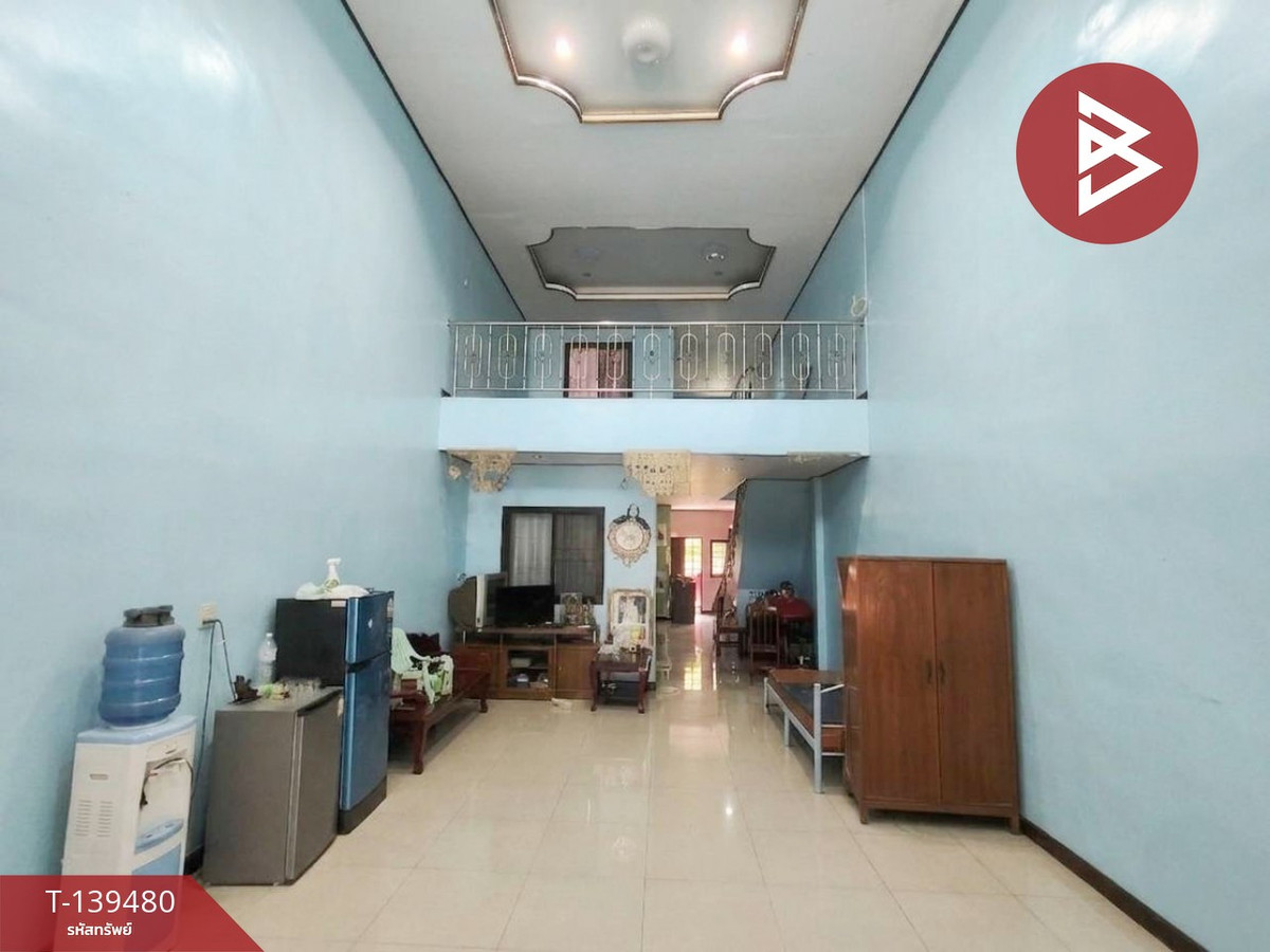 ขายอาคารพาณิชย์ 2 ชั้น เนื้อที่ 29 ตร.วา ลาดยาว นครสวรรค์ – รูปที่ 2