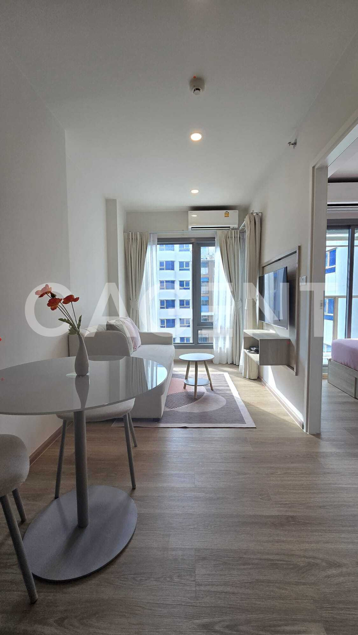 sell !!! Condo Phyll Phuket, 1 bedroom, 1 bathroom, in the heart of Phuket city. Surrounded by complete amenities sell !!! Condo Phyll Phuket, 1 bedroom, 1 bathroom, in the heart of Phuket city. Surrounded by complete amenities