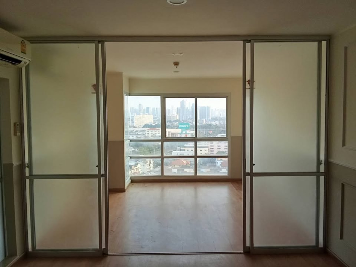 🔥Urgent sale! Condo U Delight @ Bang Sue Station U Delight @ Bang Sue Station 🌳 Renovated entire room, ready to move in, close to MRT only 2 minutes, potential location.