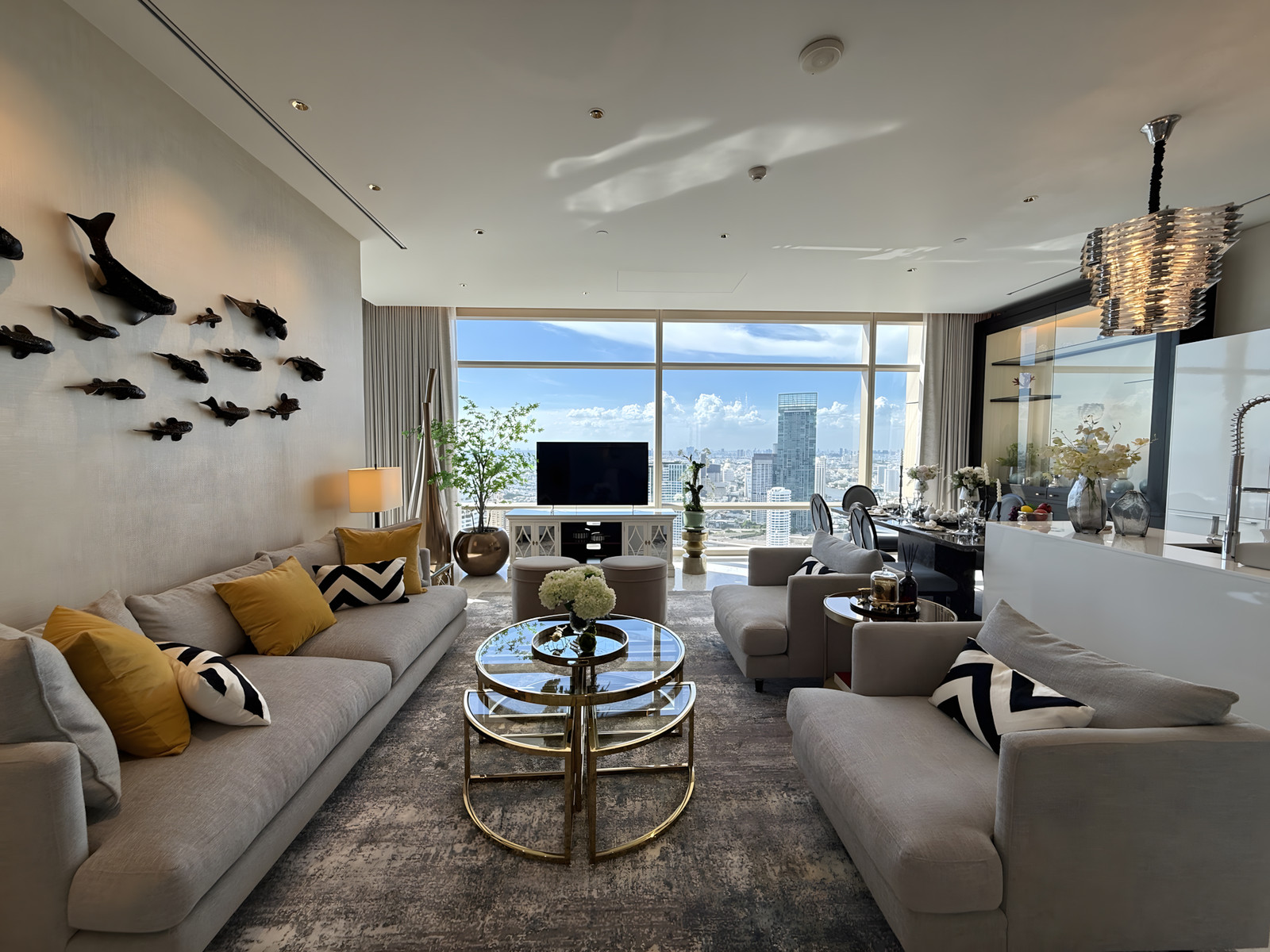 ห้องเพิ่ง Renovate เสร็จ แต่งครบ ชั้นสูง วิวจึ้ง ห้องเพิ่ง Renovate เสร็จ แต่งครบ ชั้นสูง วิวจึ้ง