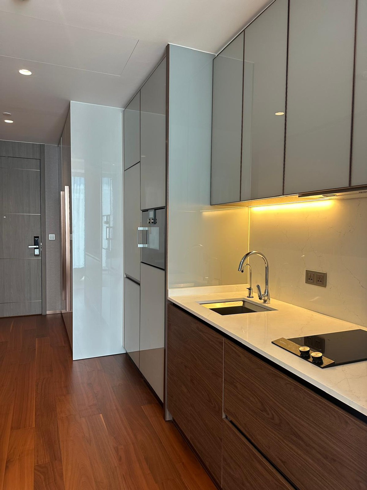 ชั้น24 Pet Friendly !! ให้เช่าคอนโดหรู ดิ เอสเทลล์ พร้อมพงษ์( The Estelle Phrom Phong ) โครงการระดับไฮเอนด์จาก Raimon Land 57.5 ตร.ม. ทำเลทองสุขุมวิท 26 ใกล้ BTS พร้อมพงษ์ 200 เมตร,The Emporium 150 เมตร !! ด่วนมาก ชั้น24 Pet Friendly !! ให้เช่าคอนโดหรู ดิ เอสเทลล์ พร้อมพงษ์( The Estelle Phrom Phong ) โครงการระดับไฮเอนด์จาก Raimon Land 57.5 ตร.ม. ทำเลทองสุขุมวิท 26 ใกล้ BTS พร้อมพงษ์ 200 เมตร,The Emporium 150 เมตร !! ด่วนมาก