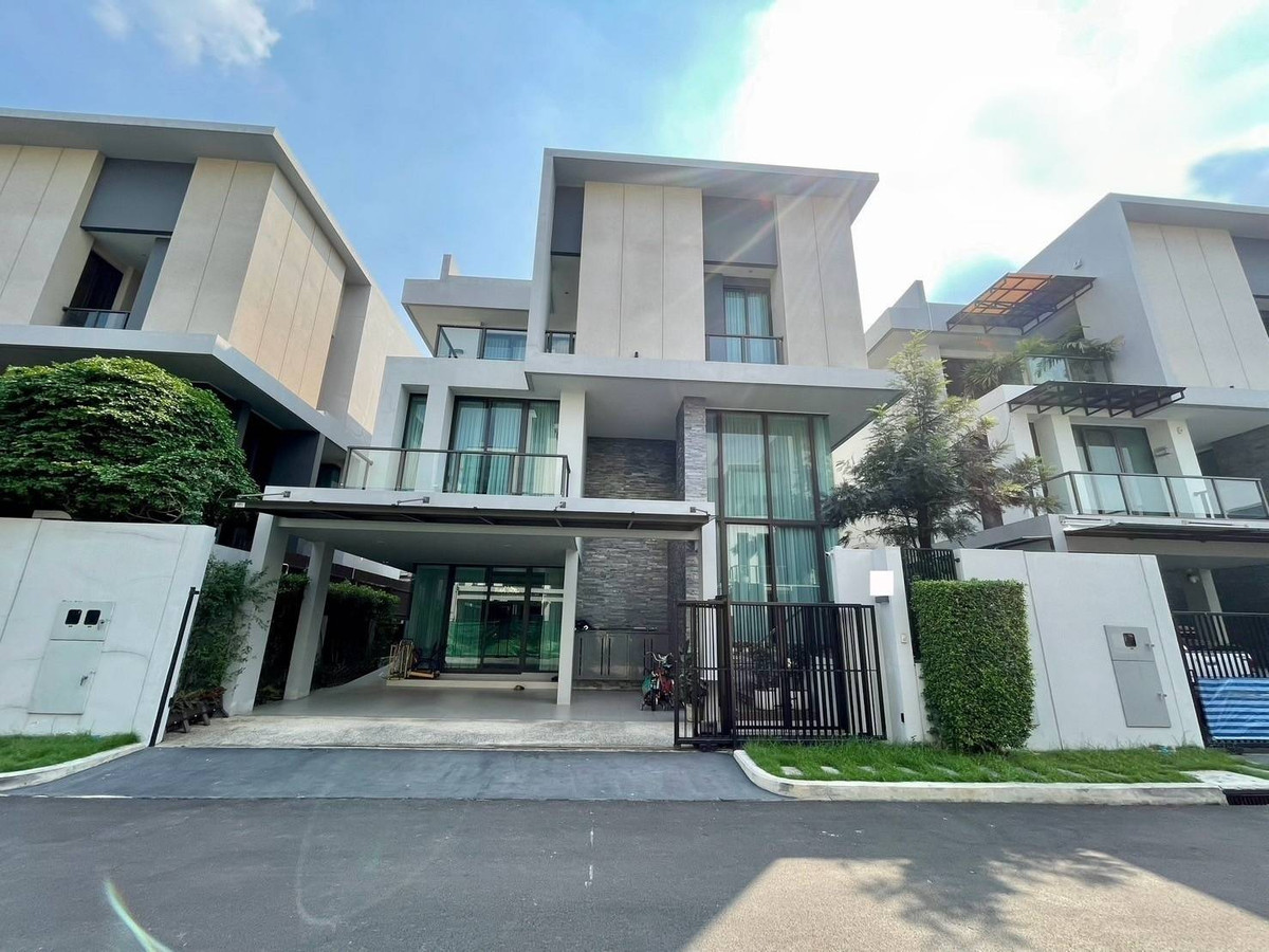 SH 0923 House for sale Baan Klang Muang Classe Ekkamai-Ramintra SH 0923 House for sale Baan Klang Muang Classe Ekkamai-Ramintra