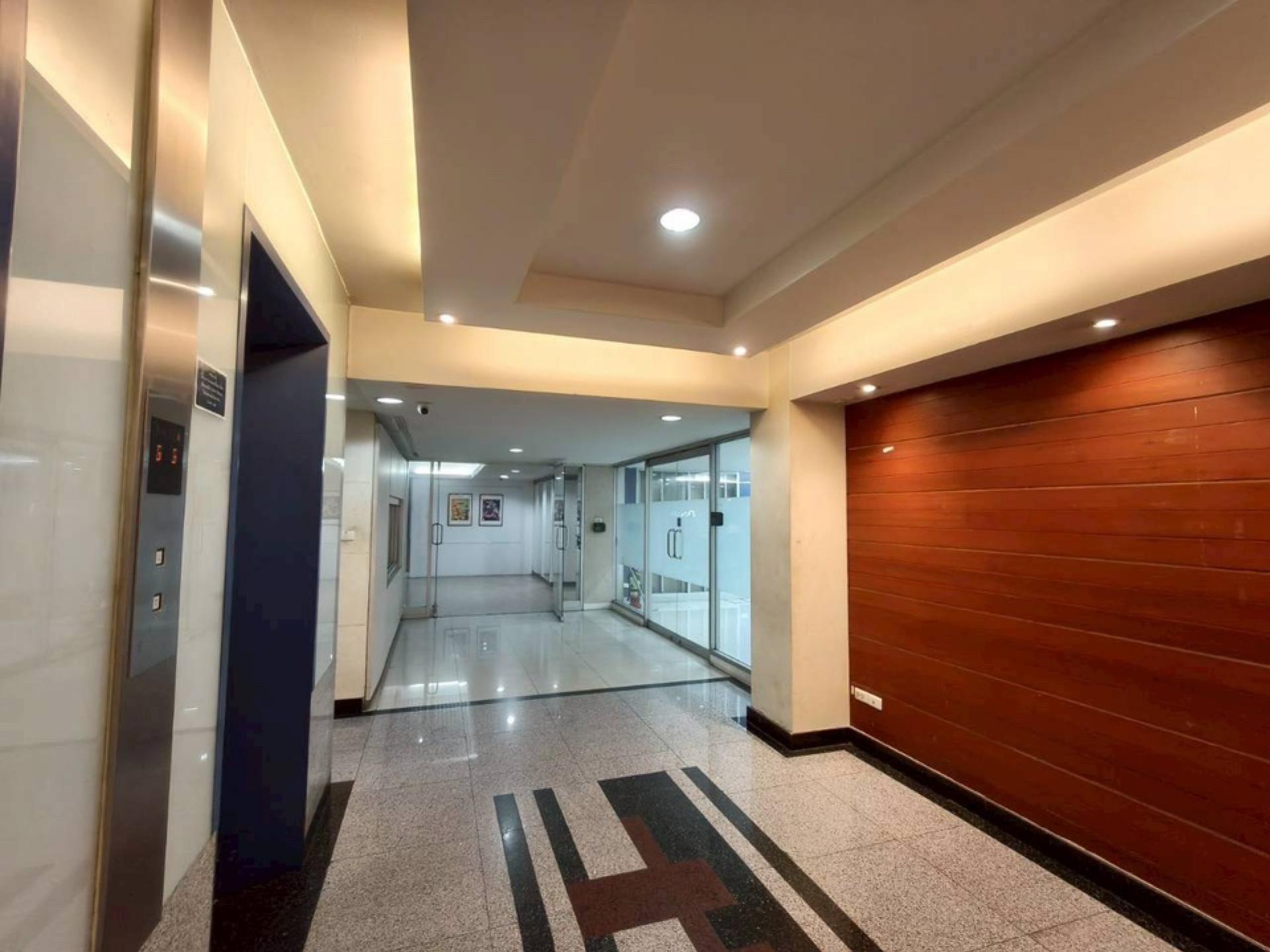 สำนักงานofficeให้เช่า ใกล้รถไฟฟ้าMRTลาดพร้าว136.47 ตารางเมตร ชั้น6 – รูปที่ 4