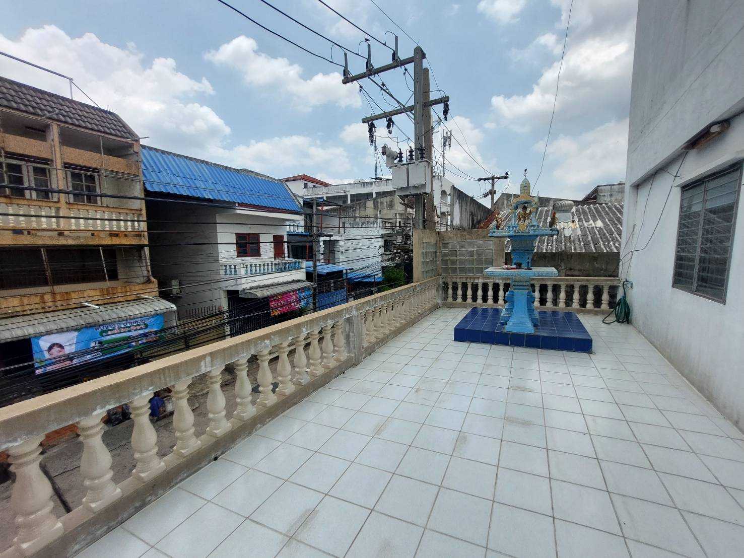 ขายอพาร์ตเม้นท์สูง 5 ชั้นในซอยพหลโยธิน 11 (วีนัส) เมืองสระบุรี ลงทุนเก็บรายได้ได้ทันที – รูปที่ 2