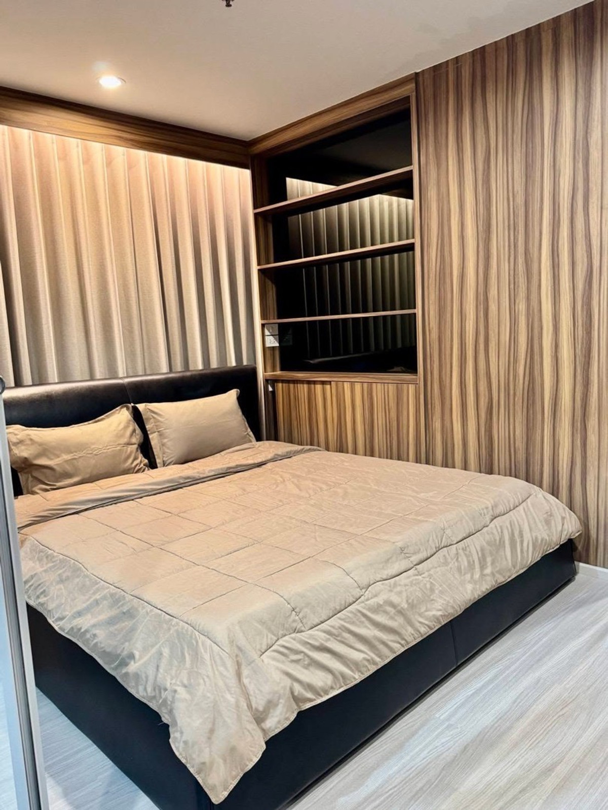 For Rent : 🔥The Parkland Phetkasem 56 1 bedroom, 1 bathroom, beautiful room, fully furnished. Ready to move in