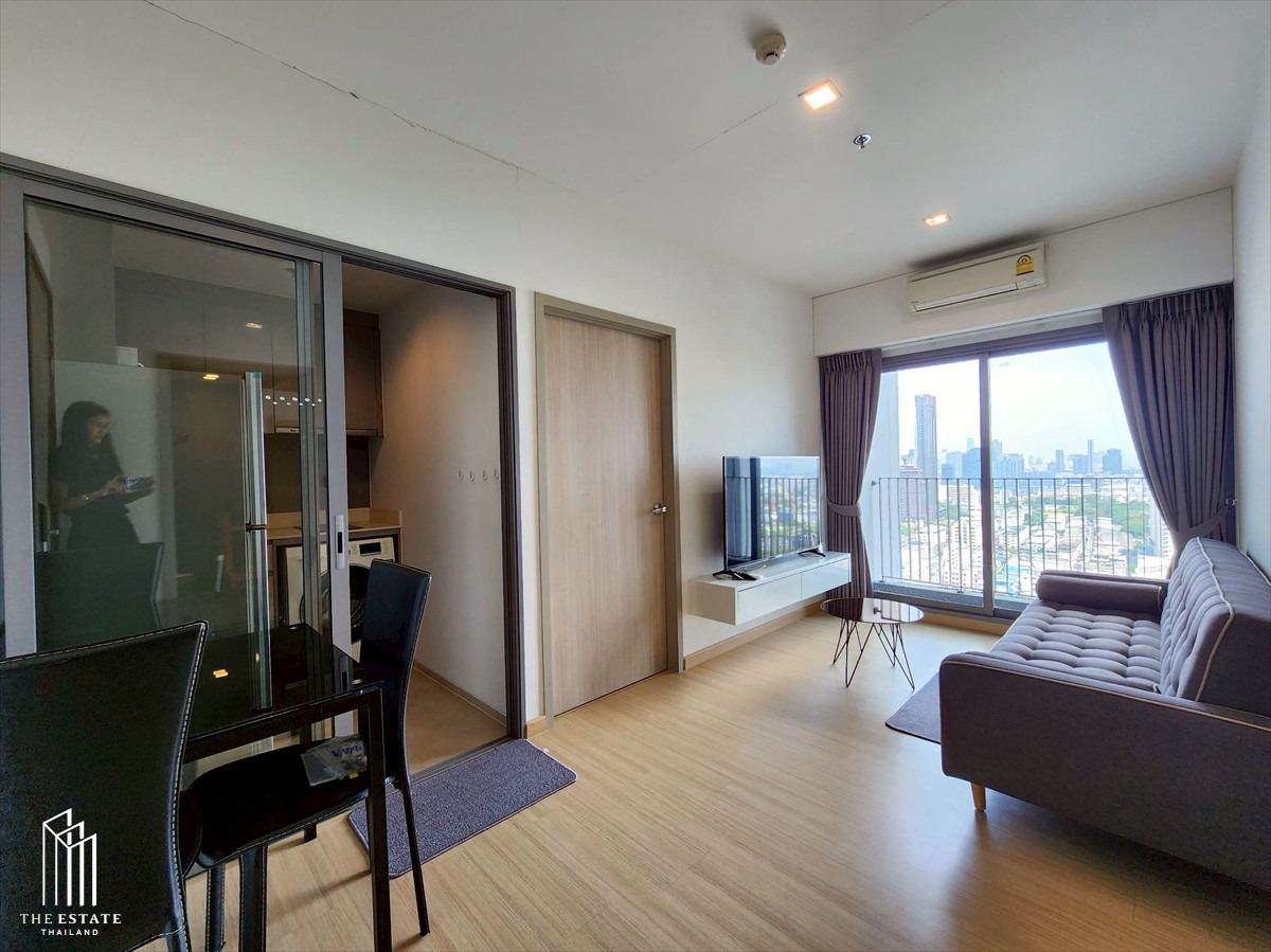 For rent Whizdom Connect, a flexible 1-bedroom unit with a Flexi Room that can be used as a workspace or relaxation area, featuring a sofa bed to accommodate various lifestyles. @27,000 Baht For rent Whizdom Connect, a flexible 1-bedroom unit with a Flexi Room that can be used as a workspace or relaxation area, featuring a sofa bed to accommodate various lifestyles. @27,000 Baht