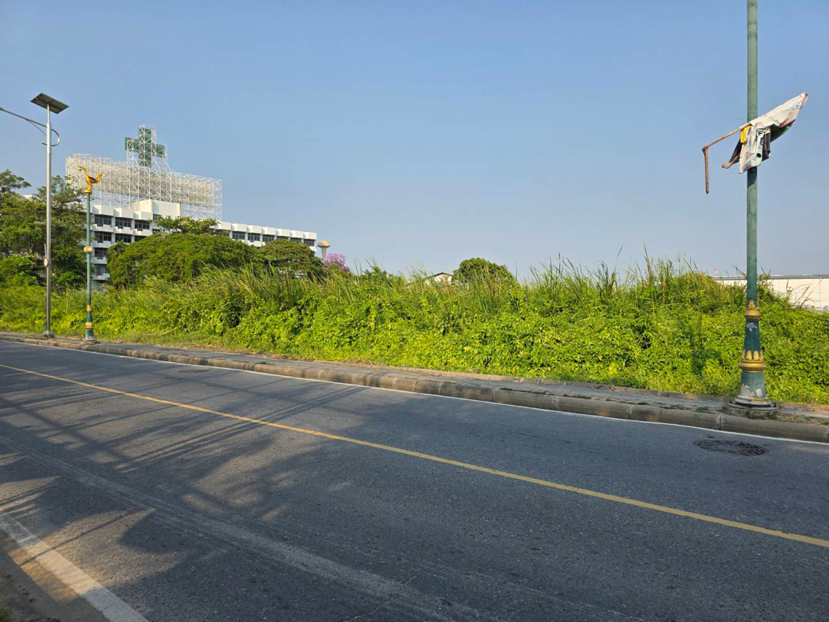 Land for sale, 7 rai, next to Central Park Hospital, Bang Chalong Subdistrict, Bang Phli District, Samut Prakan Province. – รูปที่ 4