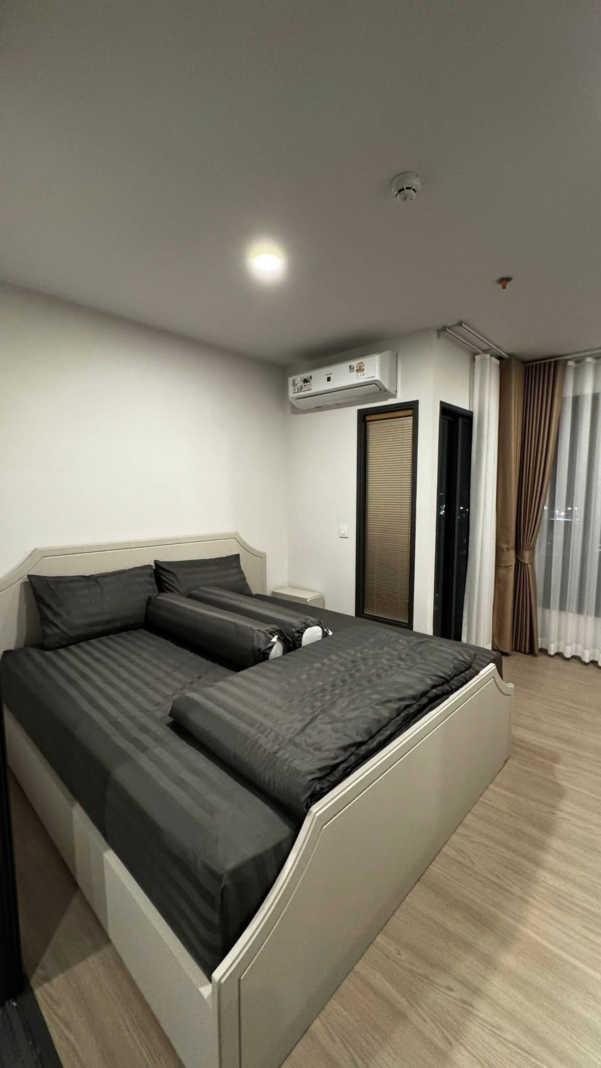Aspire sukhumvit rama4(ห้องมุม)
