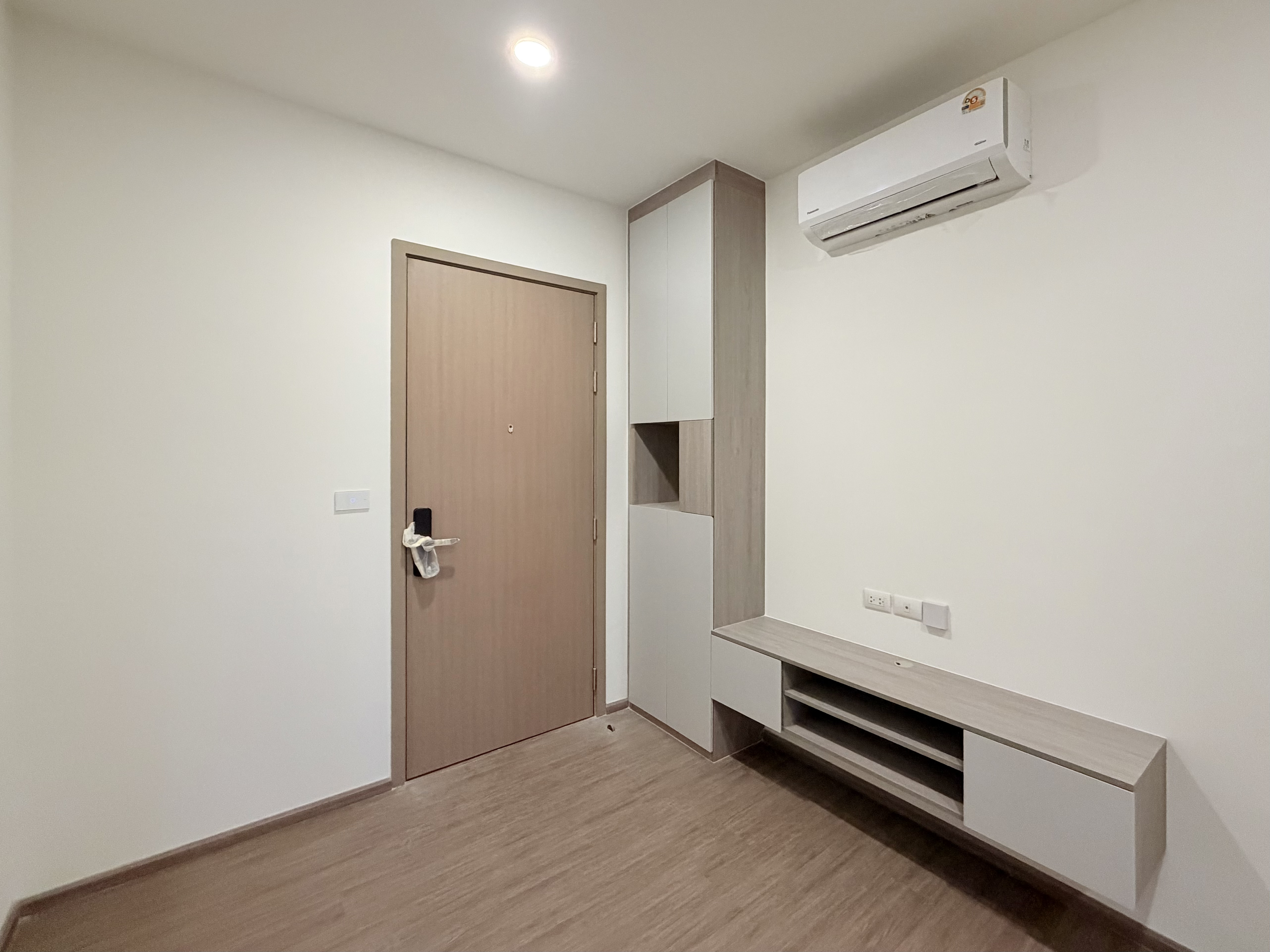 🔥 Special price, lots of free gifts, only 2.59 million baht!! 🌊 Origin Play Bangsaen, High Rise condo in the heart of Bangsaen. 🔥 Special price, lots of free gifts, only 2.59 million baht!! 🌊 Origin Play Bangsaen, High Rise condo in the heart of Bangsaen.