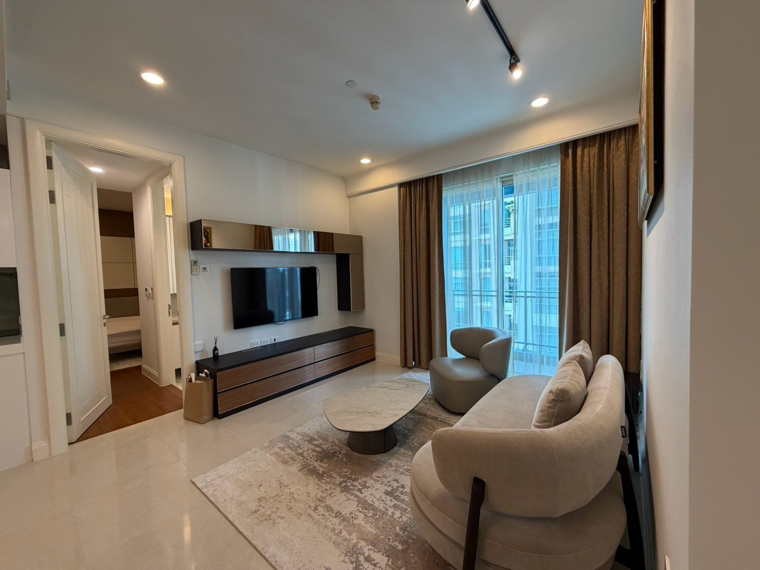 For Rent 2 BEDROOM 84 SQ.M- READY TO MOVE IN - CALL NOW 094-641-5974 For Rent 2 BEDROOM 84 SQ.M- READY TO MOVE IN - CALL NOW 094-641-5974