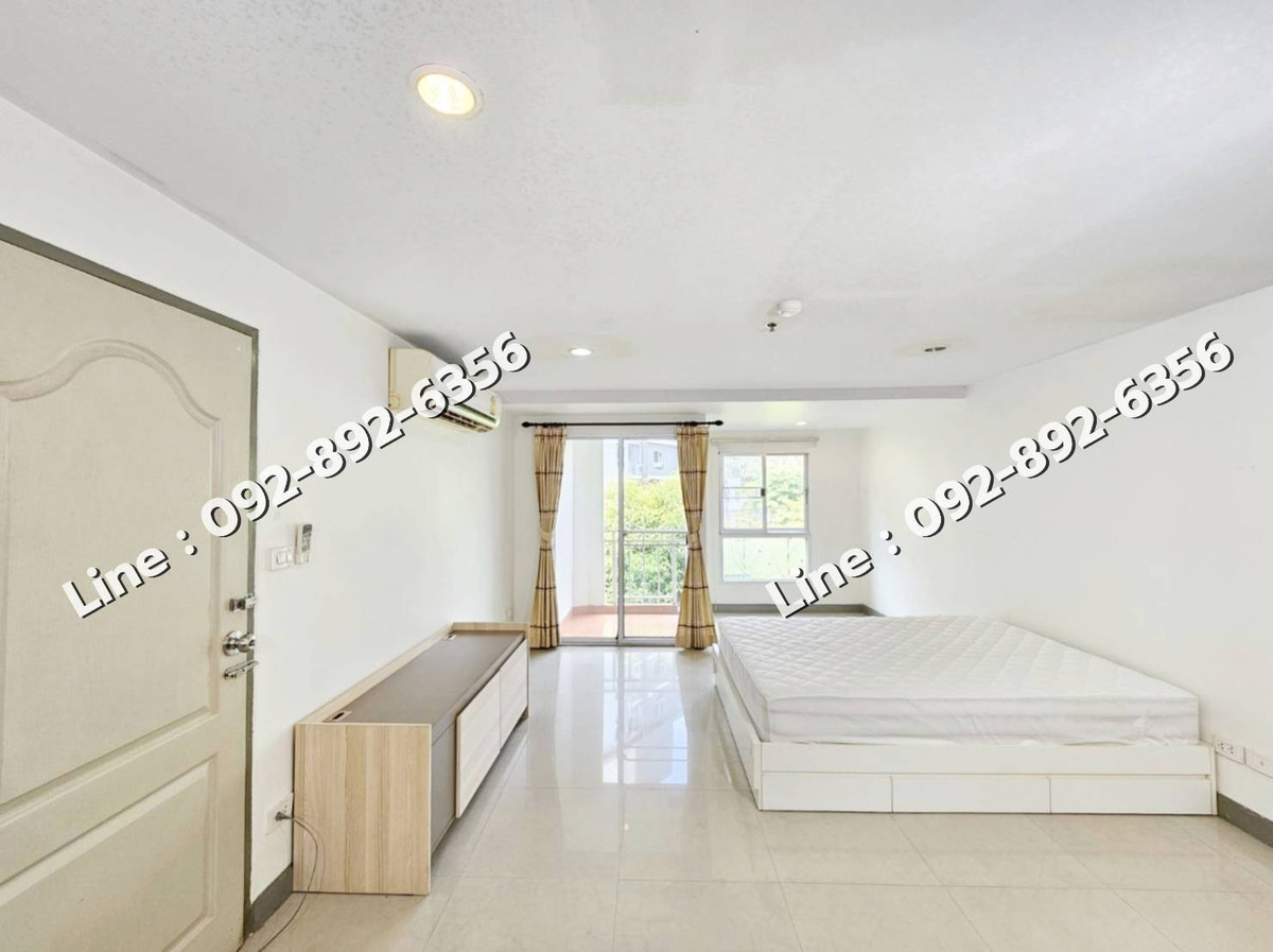 For sale cheap: Condo corner room Combine 73 sq m. Regent Home 7/1 Bangna-Sanphawut Regent Home 7/1 Bangna-Sanphawut For sale cheap: Condo corner room Combine 73 sq m. Regent Home 7/1 Bangna-Sanphawut Regent Home 7/1 Bangna-Sanphawut